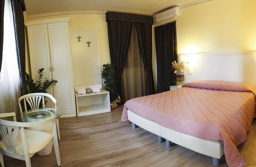 Monte San Savino Hotel | Il Monte