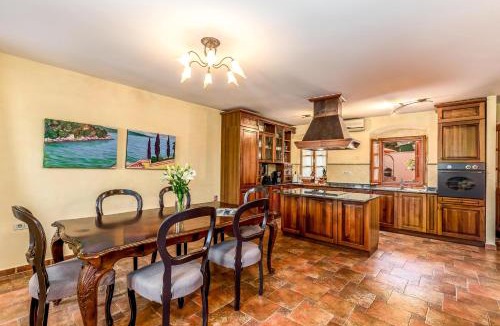 Volosko House | Il Palazzo