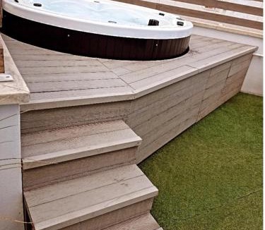Neviano House | Il Panoramico - Terrazza e Jacuzzi