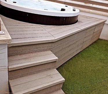 Neviano House | Il Panoramico - Terrazza e Jacuzzi