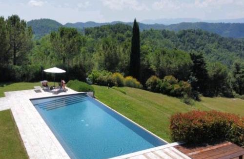 Mercato Saraceno House | Il Pavone Errante