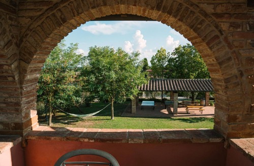 Badicorte Apartment | "Il Querciolo" Apartment "Frutteti" for 8+2 people in a farmhouse in Valdichiana (Arezzo)