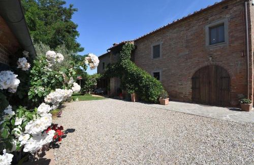Santarello Villa | Il Rattoppo