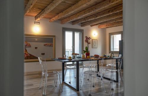 Crocetta del Montello House | "Il Re della Cantina Appartamenti" nel cuore delle Colline del Prosecco UNESCO