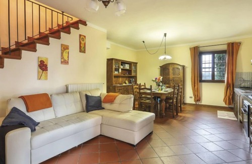 Cascine-La Croce House | Il Rustico by Interhome