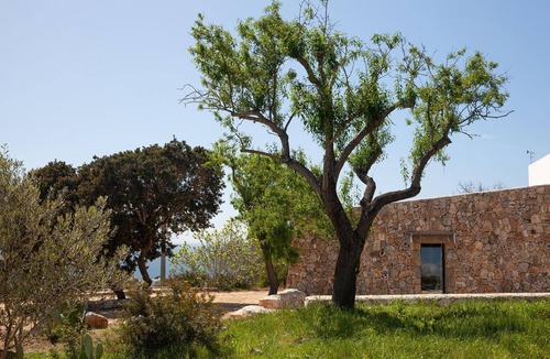 Torre Vado Villa | Il Tomaro - Two Bedroom Villa, Sleeps 4