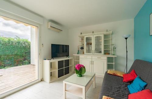 Saint-Simon-de-Bordes Apartment | Ile Madame
