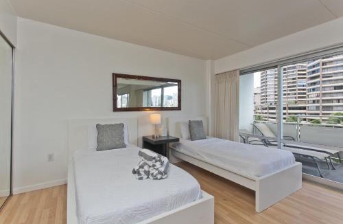 Waikiki Apartment | Ilikai Hotel 2BR