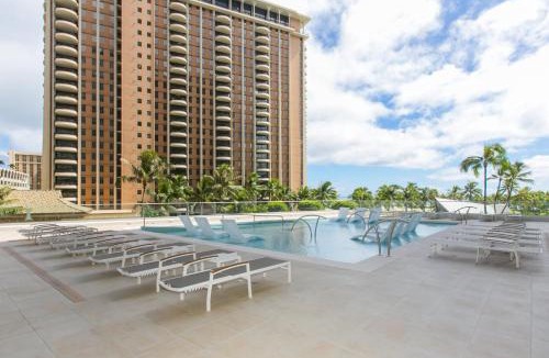Waikiki House | Ilikai Tower 701