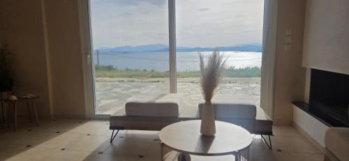 Karystos Villa | iliopetra Luxury Homes - Dilisos