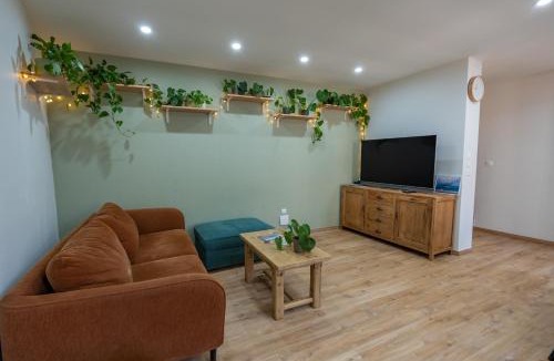 Ault House | Iluka