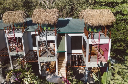 Playa Guiones Apartment | Iluminar Beachfront Suite