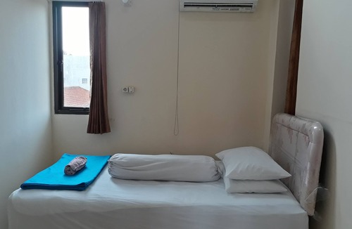 Semarang Hostel | Imam Bonjol Hostel