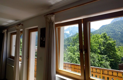 Ratece Apartment | Immaculate 2-Bed Apartment in Rateče Planica