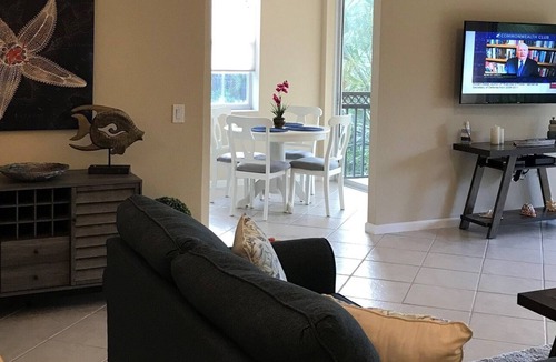 Naples House | Immaculate 3BR/2BA upper condo in 5 Star Fiddlers Creek Resort ! Dog on Approval