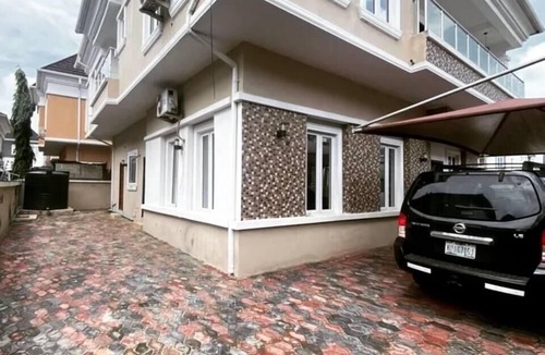 Ofin House | Immaculate 4-Bed detached duplex in Lekki Chevron