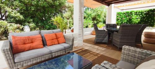 Oria House | Immaculate Casa 2 bed 2 bath with pool Casa Oriana Oria Almeria