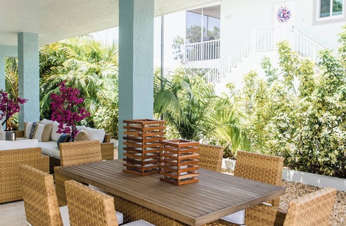 Tavernier House | Immaculate, Fully Renovated, Waterfront, Florida Keys Home - Beach Vibes!