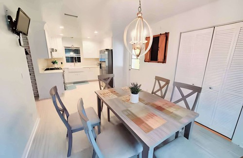 Orange Park House | Immaculate Home with Private Pool and Patio in Orange Park
