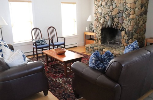 Katama House | Immaculate Katama 4BR with home theater, huge yard, and steps from bike path