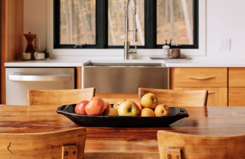 Rhinebeck House | Immaculate, Secluded Cottage w/Pond, Close to Town