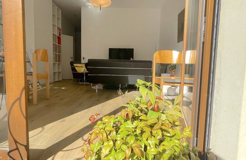 Bruges Apartment | Immediate proximity to the Bordeaux hyper center