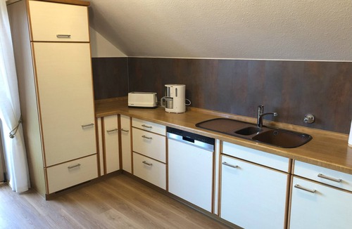 Unterallgau Apartment | Immenberg Apartment – Spacious Allgäu Retreat with Balcony, Wi-Fi & Parking