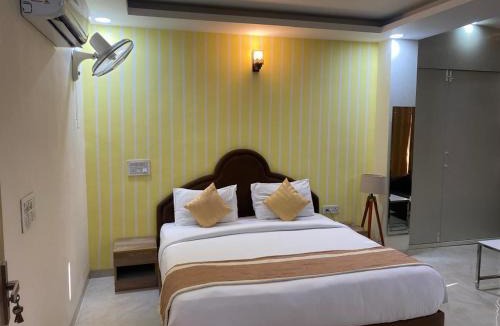 Faridabad Hotel | Immense Residency