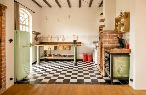 Steinfeld House | Immerse Yourself Into The Magic Of This Studio And Discover Your Creative Side
