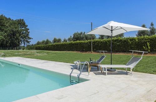 Lastra a Signa Villa | Immersed in the Heart of the Tuscan countryside, in the luxury of yesteryear