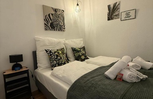 Fallersleben Apartment | Immo-Vision - Modern Living Apartments, Zentral, Parkplatz, Küche, Wlan