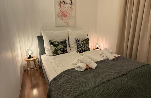 Fallersleben Apartment | Immo-Vision - Modern Living Apartments, Zentral, Parkplatz, Küche, Wlan