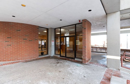 Allston Apartment | Impeccable Allston 1BR, nr Boston U & Green Line, by Blueground