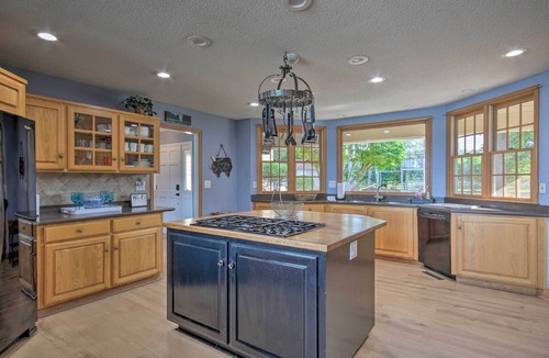 Camden House | Impeccable Home w/Dock & Pool on Lake Wateree!