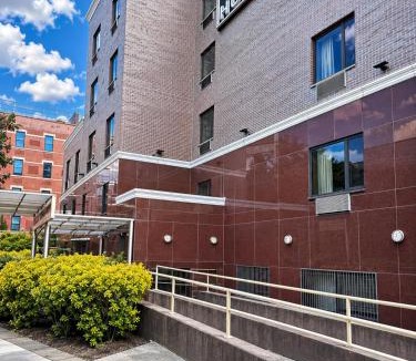 Cypress Hills Hotel | Imperial Hotel Brooklyn New