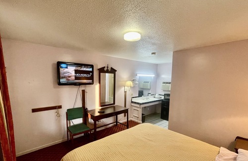 Mullins Apartment | imperial motel