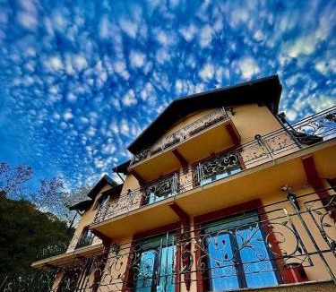 Vladeni House | Imperial Resort