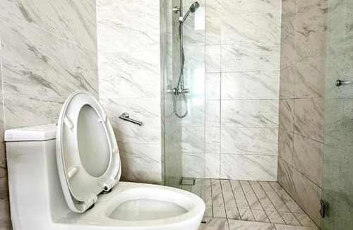 Taman Melaka Raya Apartment | Imperio Residences Private Bathtub or Jacuzzi by Nestcove