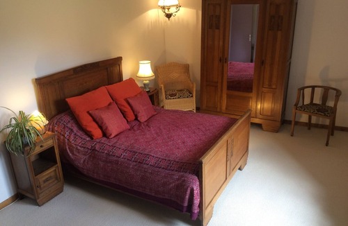 Brousse-le-Chateau Other | Impressive stone farmhouse with garden on the River Tarn. Lakes. Peaceful