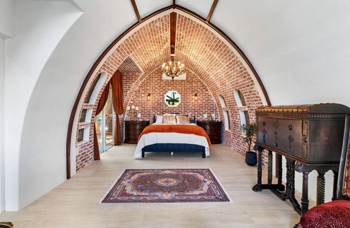 Paige Cabin | Impressive Unique Castle Dome with Spectacular Panoramic Views and Stunning Design in Elgin, Texas
