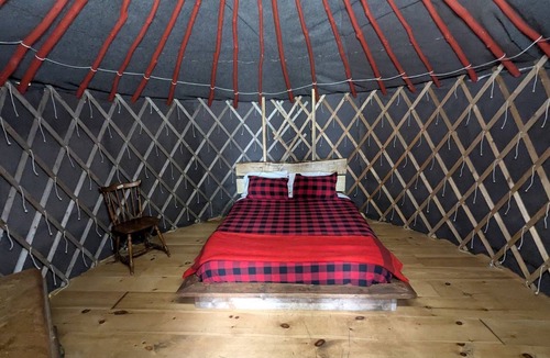 Powassan Cabin | Impressive Yurt with Wood-Burning Stove Ideal for Camping near North Bay