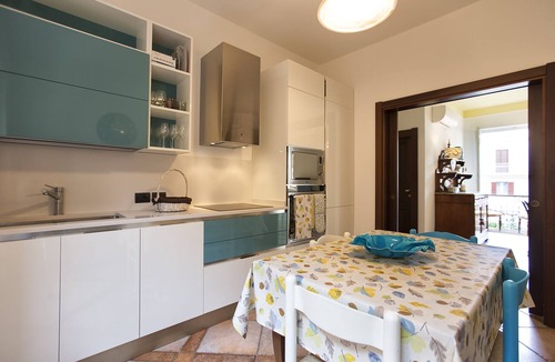 Alghero City Centre Apartment | In Alghero in the historic center on the square, large and bright apartment