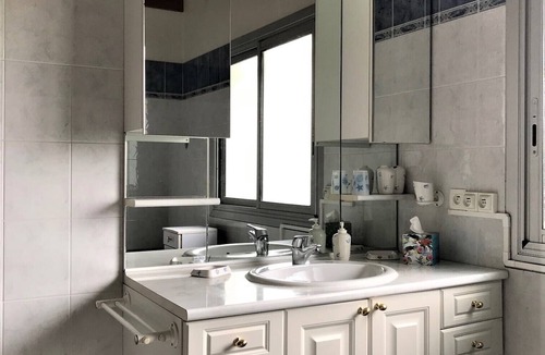 Ustaritz Villa | In between Atlantic Ocean and Pyrenees, Holiday home in Pays Basque, France
