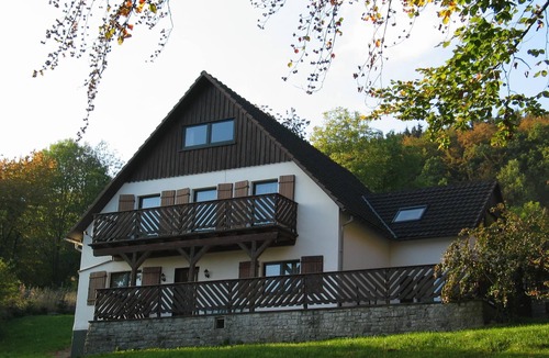 Medebach Villa | In der Waldemei - Seven Bedroom Villa, Sleeps 16
