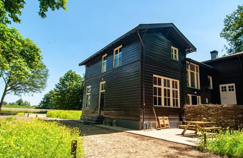 Wilp House | In het huis van Bello