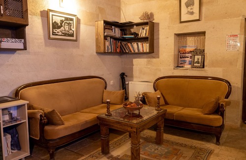 Cavusin Hotel | In Stone House