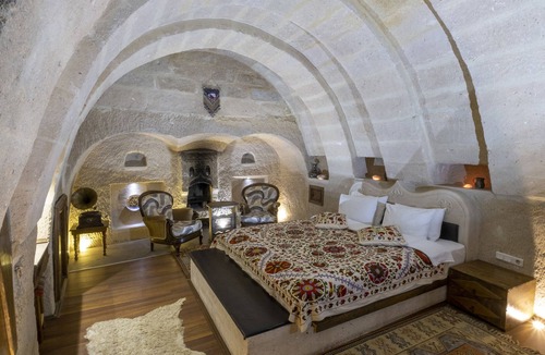 Cavusin Hotel | In Stone House