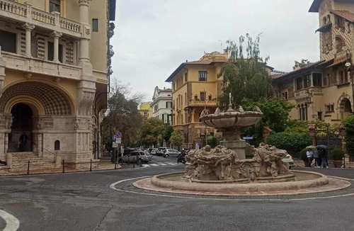 Nomentano Apartment | In the beautiful setting of Porta Pia is located " PARVA DOMUS ".