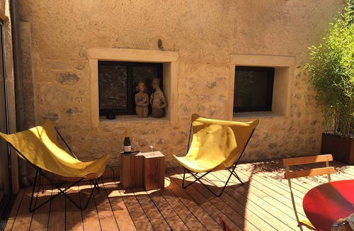 Aurel Apartment | In the heart of the Drôme valley, between Die and Crest, independent gîte