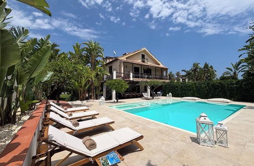 Fontane Bianche Villa | Incantevole villa con piscina e spa a 150 metri dal mare